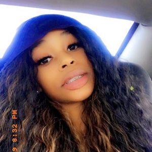 Meet your Posher, Dezzy